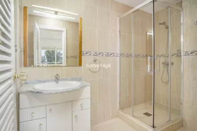 Middle Floor Apartment in Nueva Andalucía