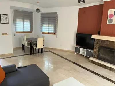 Semi-Detached House in Cancelada