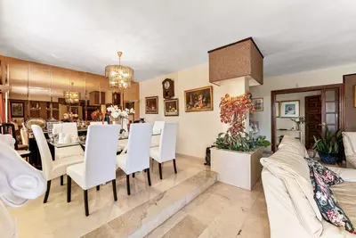 Detached Villa in El Paraiso