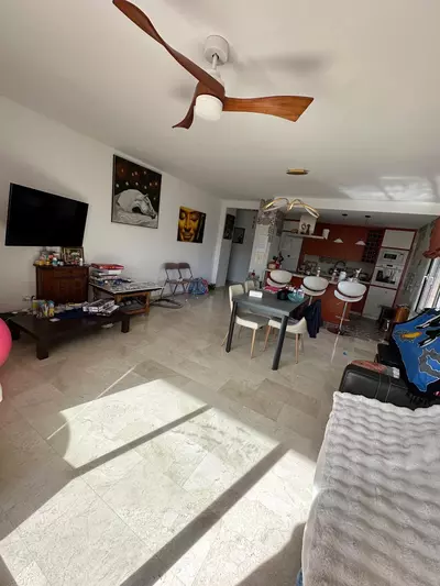 Middle Floor Apartment in Marbella
