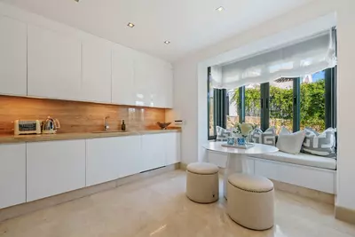 Detached Villa in Nueva Andalucía