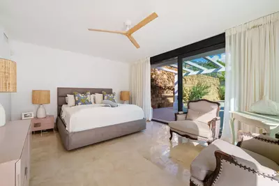 Detached Villa in Nueva Andalucía