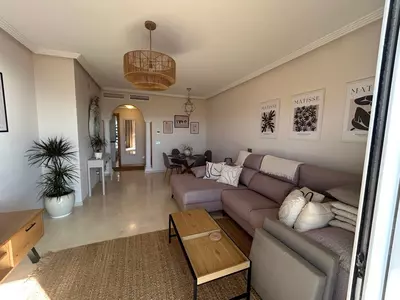Middle Floor Apartment in Manilva