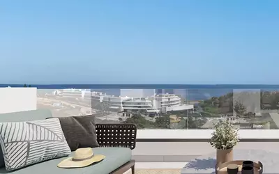 Middle Floor Apartment in Estepona