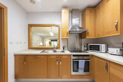 Middle Floor Apartment in Puerto Banús