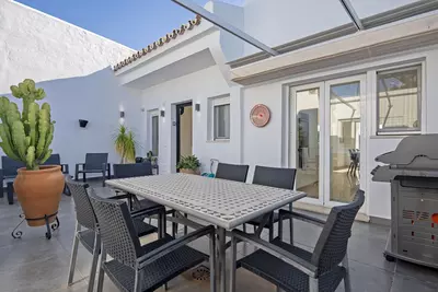 Semi-Detached House in Nueva Andalucía