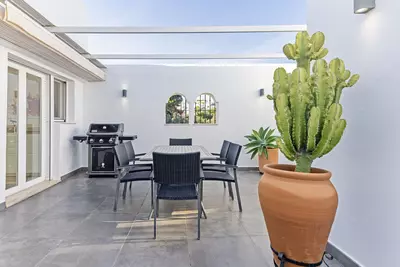 Semi-Detached House in Nueva Andalucía