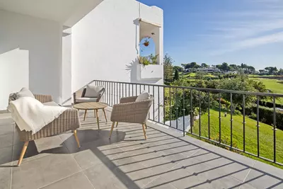 Semi-Detached House in Nueva Andalucía