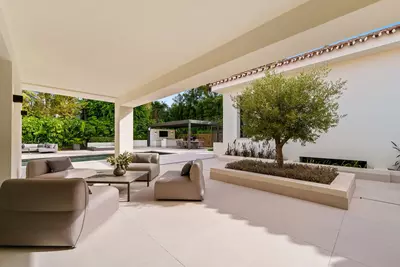 Detached Villa in Nueva Andalucía