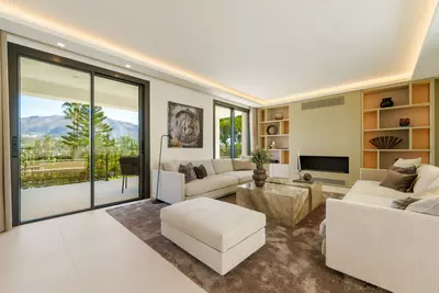 Detached Villa in Nueva Andalucía