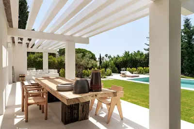 Detached Villa in El Paraiso