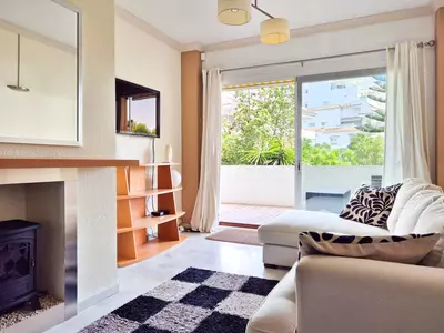 Middle Floor Apartment in Nueva Andalucía