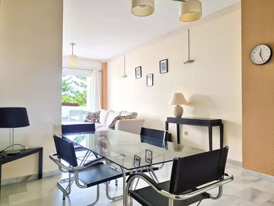 Middle Floor Apartment in Nueva Andalucía