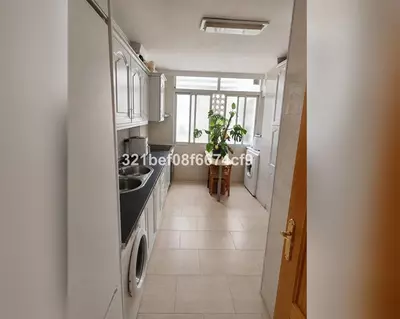 Middle Floor Apartment in Estepona
