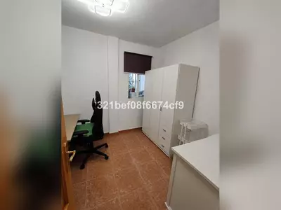 Middle Floor Apartment in Estepona
