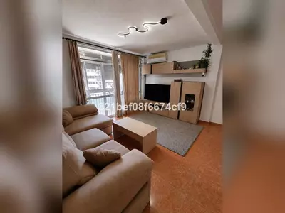 Middle Floor Apartment in Estepona