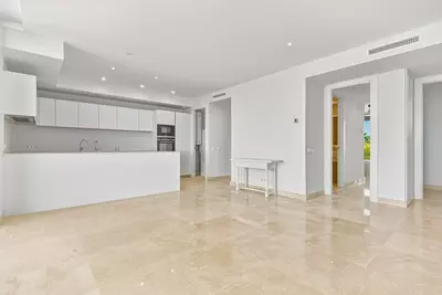 Middle Floor Apartment in Cabopino