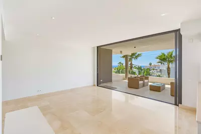 Middle Floor Apartment in Cabopino