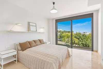 Middle Floor Apartment in Cabopino