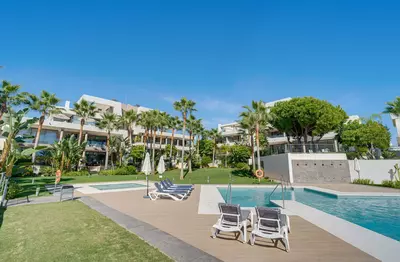 Middle Floor Apartment in Cabopino