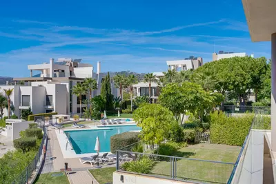 Middle Floor Apartment in Cabopino