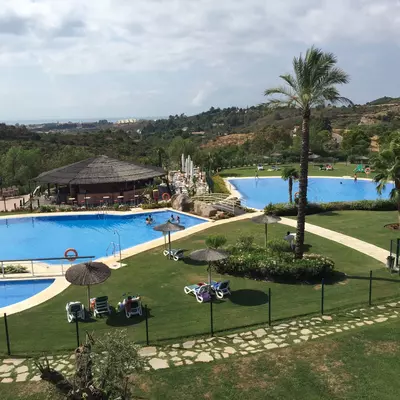 Middle Floor Apartment in Benahavís