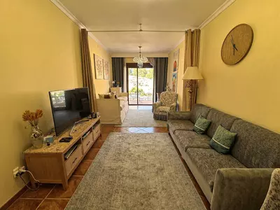 Middle Floor Apartment in Benahavís
