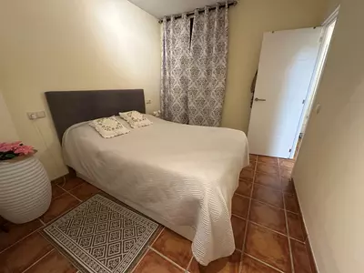Middle Floor Apartment in Benahavís