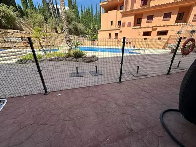 Middle Floor Apartment in Benahavís