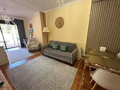 Middle Floor Apartment in Benahavís