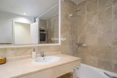 Ground Floor Apartment in Nueva Andalucía