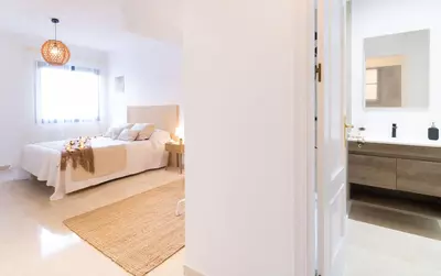 Middle Floor Apartment in Puerto Banús
