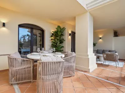 Ground Floor Apartment in Benahavís