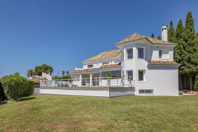 Detached Villa in Estepona