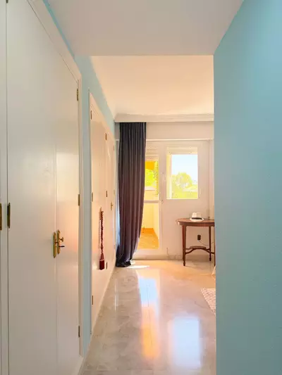 Middle Floor Apartment in Estepona