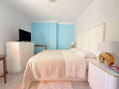 Middle Floor Apartment in Estepona