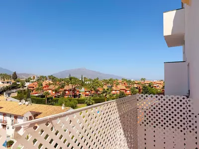 Middle Floor Apartment in Estepona