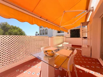 Middle Floor Apartment in Estepona