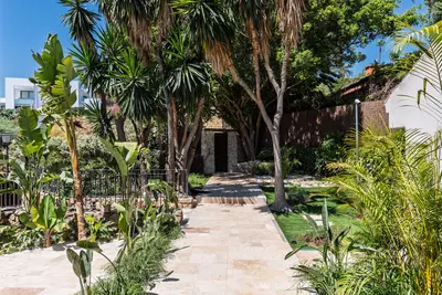 Detached Villa in Nueva Andalucía