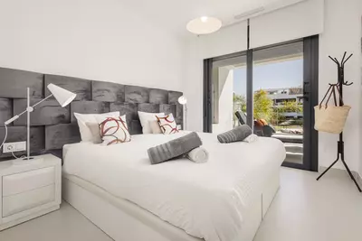 Middle Floor Apartment in Estepona