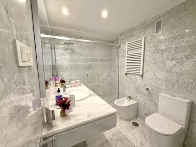 Middle Floor Apartment in Puerto Banús