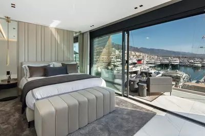 Middle Floor Apartment in Puerto Banús