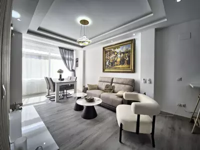 Middle Floor Apartment in Marbella