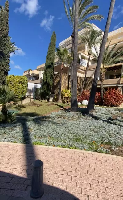 Middle Floor Studio in Nueva Andalucía