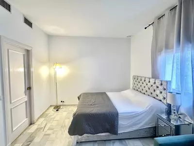 Middle Floor Studio in Nueva Andalucía