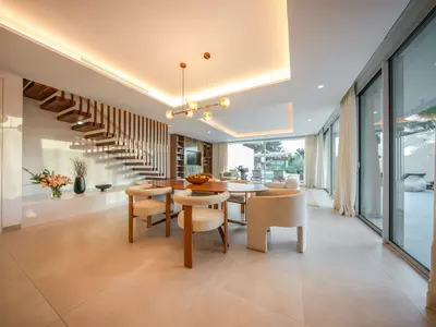 Detached Villa in Elviria