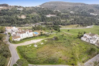 Land in Benahavís