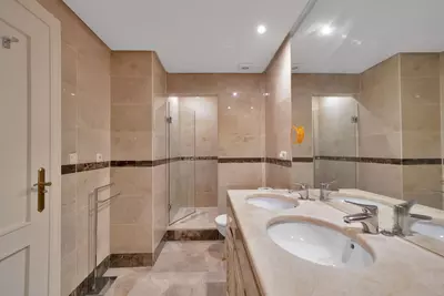 Ground Floor Apartment in Marbella