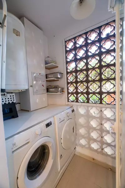 Middle Floor Apartment in Estepona