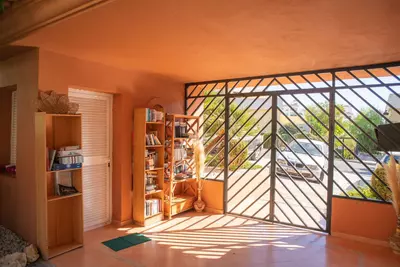 Middle Floor Apartment in Estepona